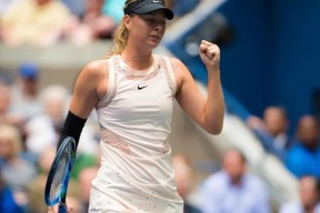  莎拉波娃连续三场比赛得分超过重要助攻，独行侠不断突破！赛场气氛高涨